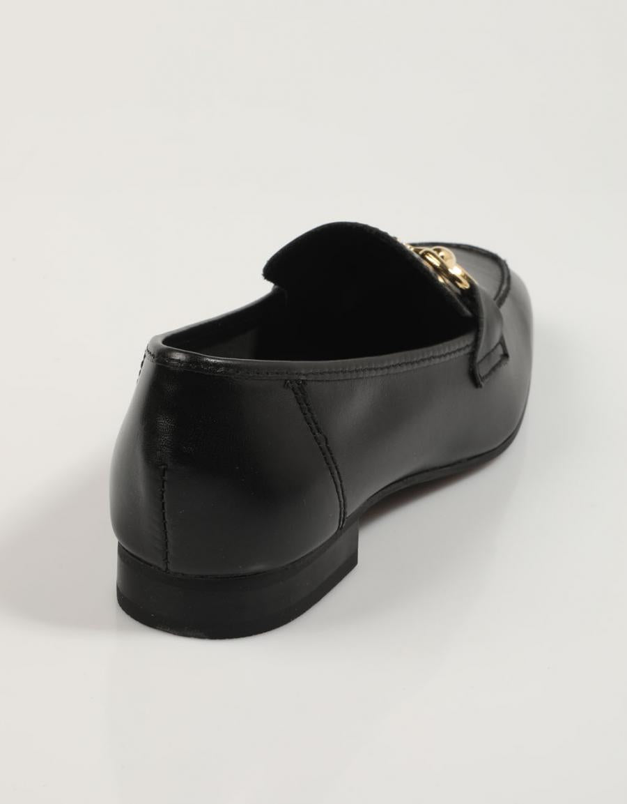 ZAPATOS SPORT REBECCA HOPE 5445 en color Negro