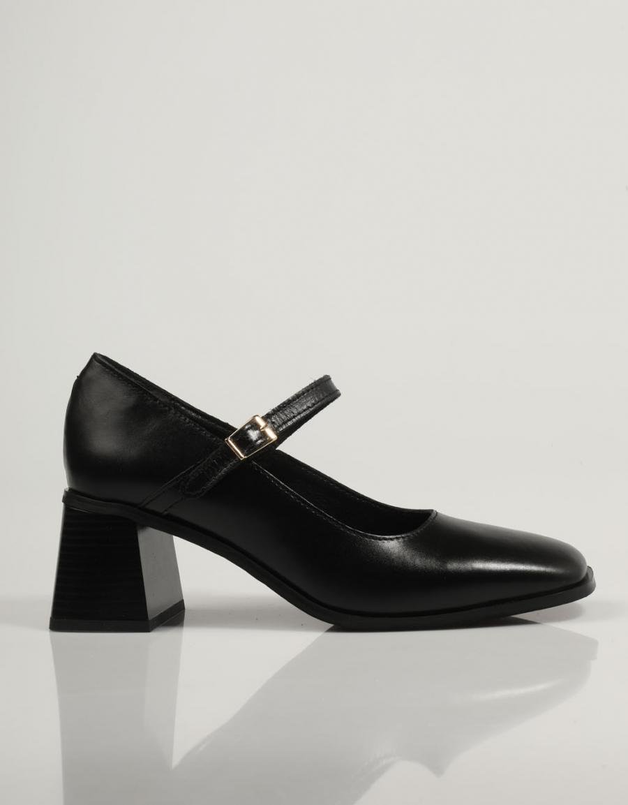 ZAPATOS VESTIR REBECCA HOPE 2205 en color Negro