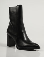 BOTINES REBECCA HOPE 4008 en color Negro