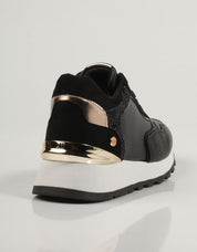 ZAPATILLAS XTI 141991 en color Negro