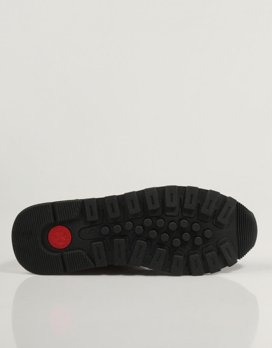 ZAPATILLAS XTI 141991 en color Negro