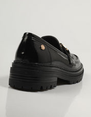 ZAPATOS SPORT XTI 141727 en color Negro