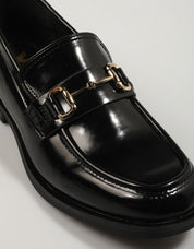 ZAPATOS SPORT XTI 142094 en color Negro