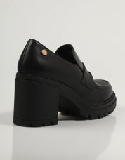 ZAPATOS SPORT XTI 141682 en color Negro