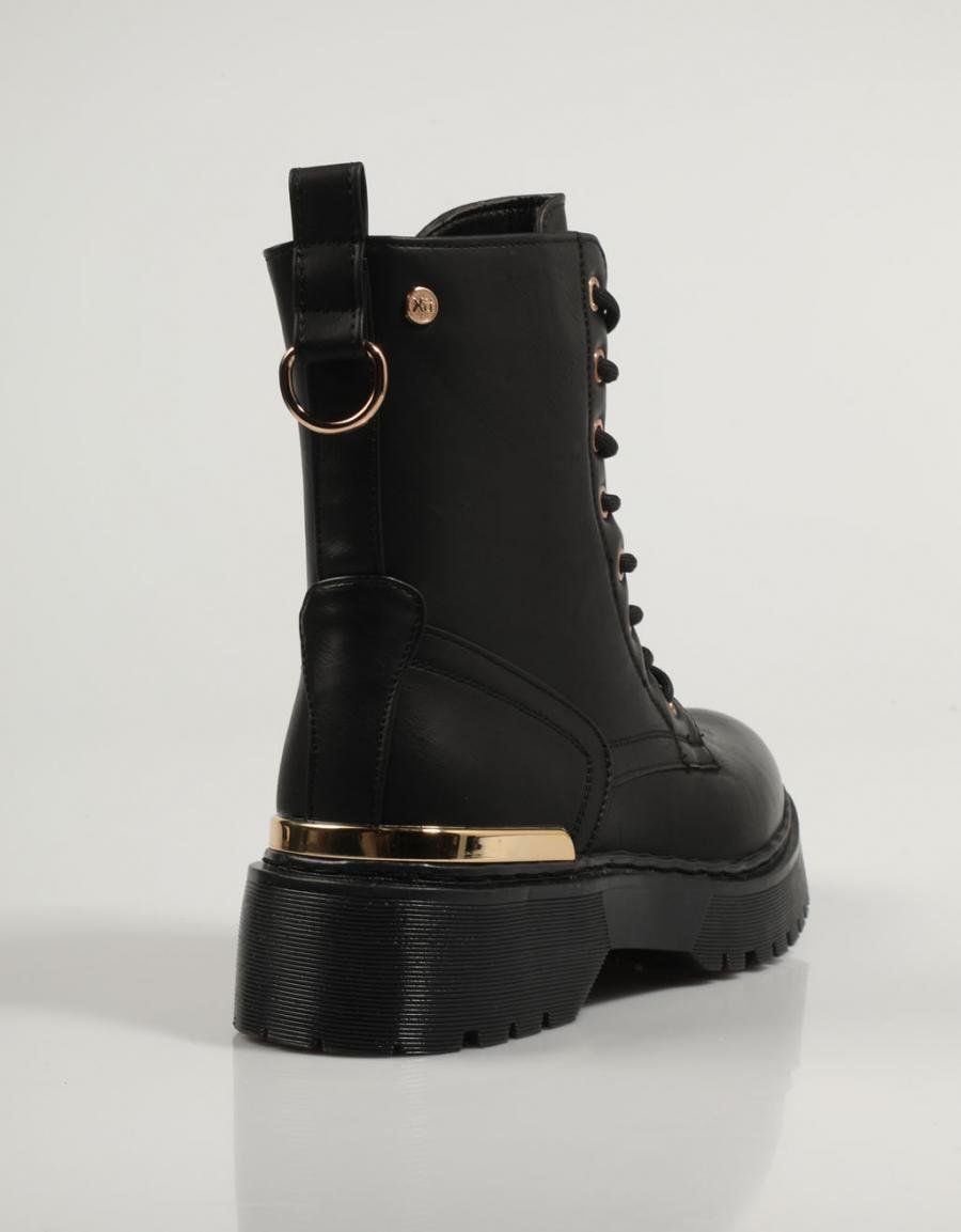 BOTINES XTI 141807 en color Negro