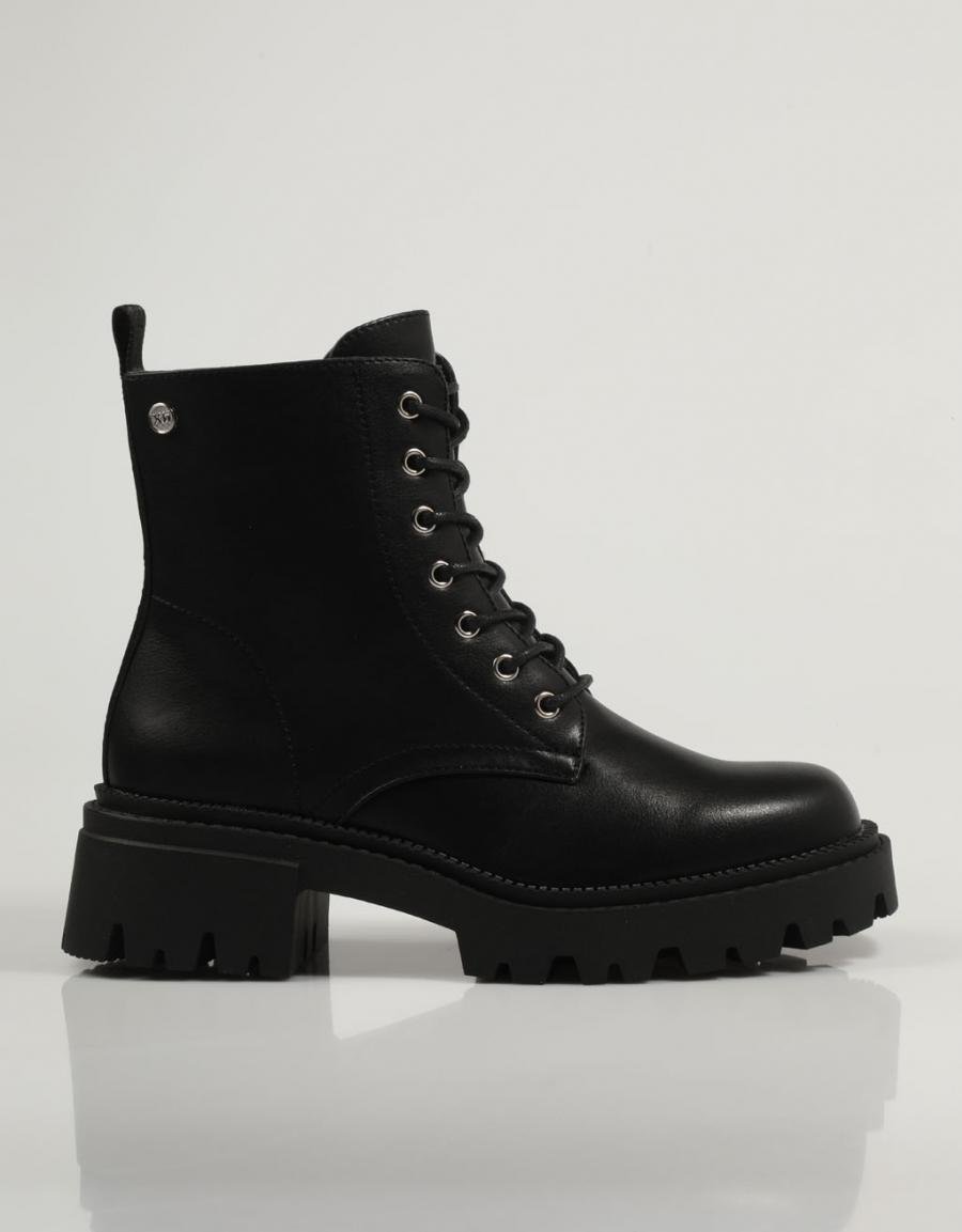 BOTINES XTI 141844 en color Negro