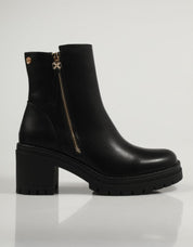 BOTINES XTI 141538 en color Negro