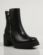 BOTINES XTI 141538 en color Negro