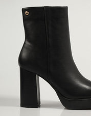 BOTINES XTI 142152 en color Negro