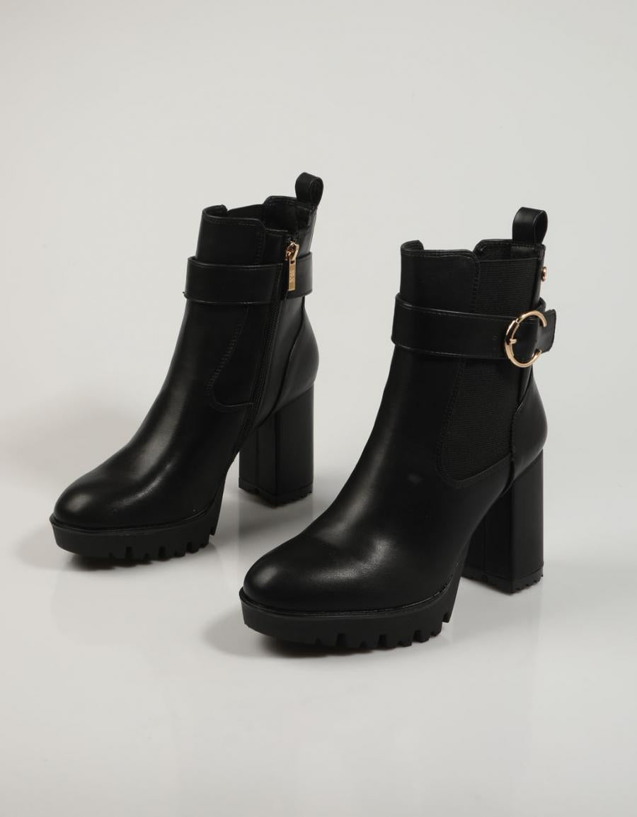 BOTINES XTI 141997 en color Negro