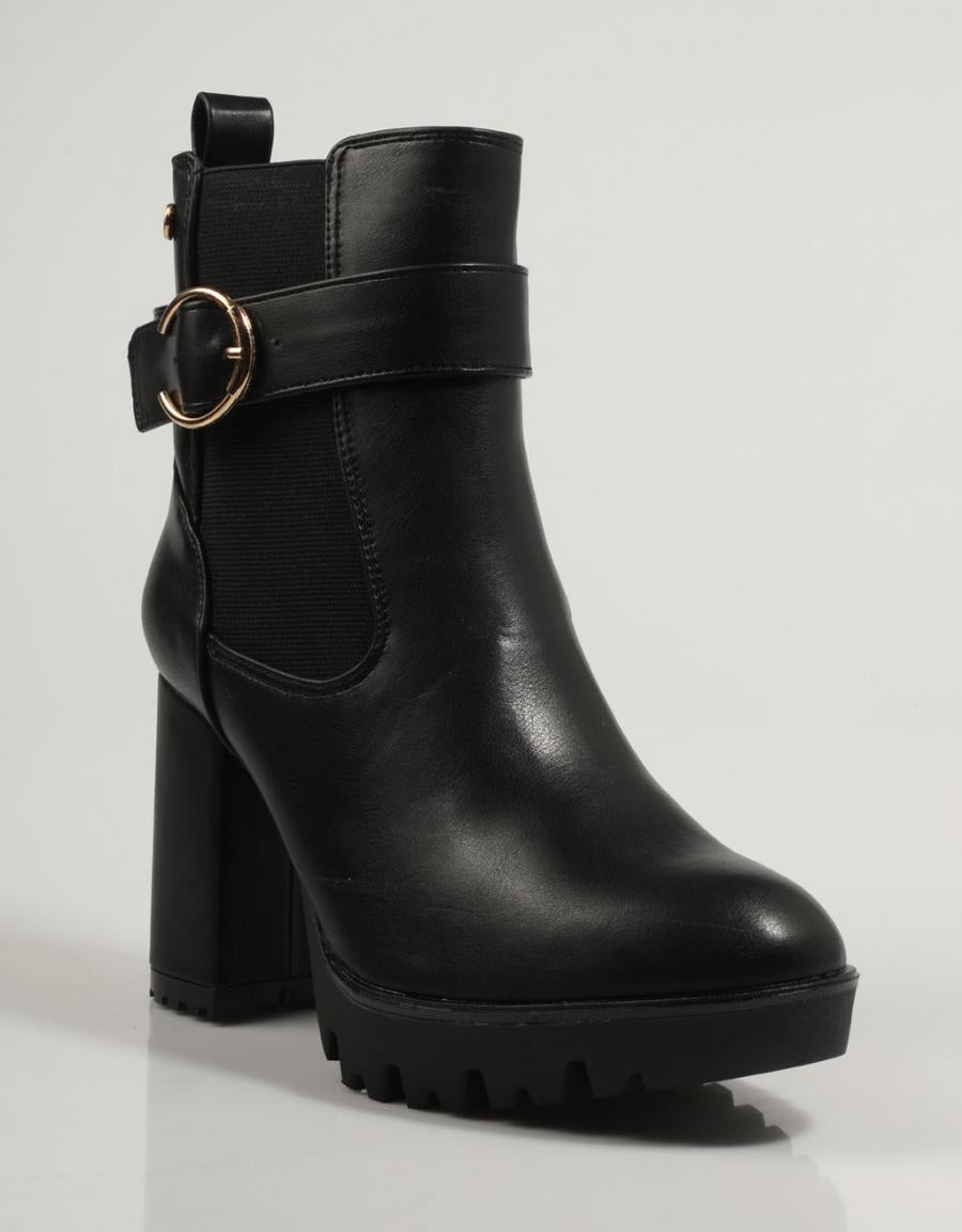 BOTINES XTI 141997 en color Negro