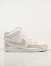 ZAPATILLAS NIKE COURT en color Blanco