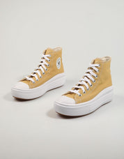 ZAPATILLAS CONVERSE CHUCK TAYLOR ALL STAR MOVE en color Beige