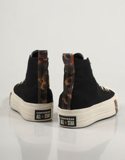 ZAPATILLAS CONVERSE CHUCK TAYLOR ALL STAR LIFT en color Negro
