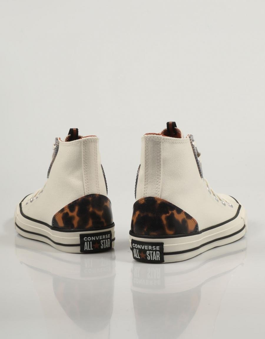 ZAPATILLAS CONVERSE CHUCK TAYLOR ALL STAR en color Hielo