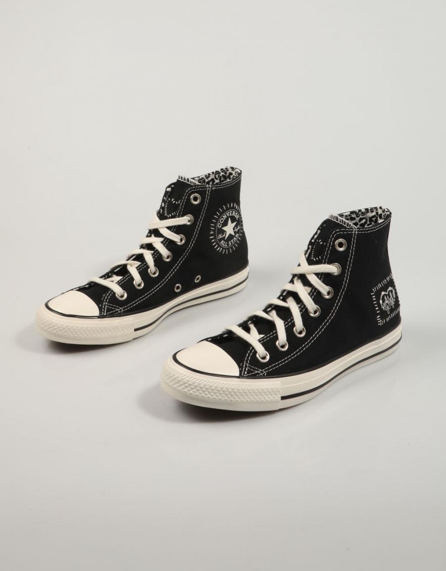 ZAPATILLAS CONVERSE CHUCK TAYLOR ALL STAR en color Negro