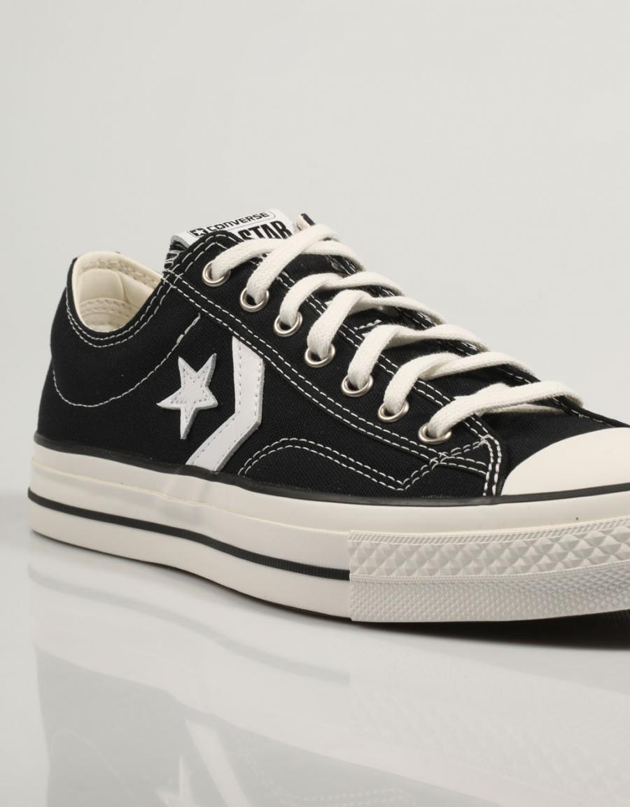 ZAPATILLAS CONVERSE STAR PLAYER 76 PREMIUM CANVAS en color Negro