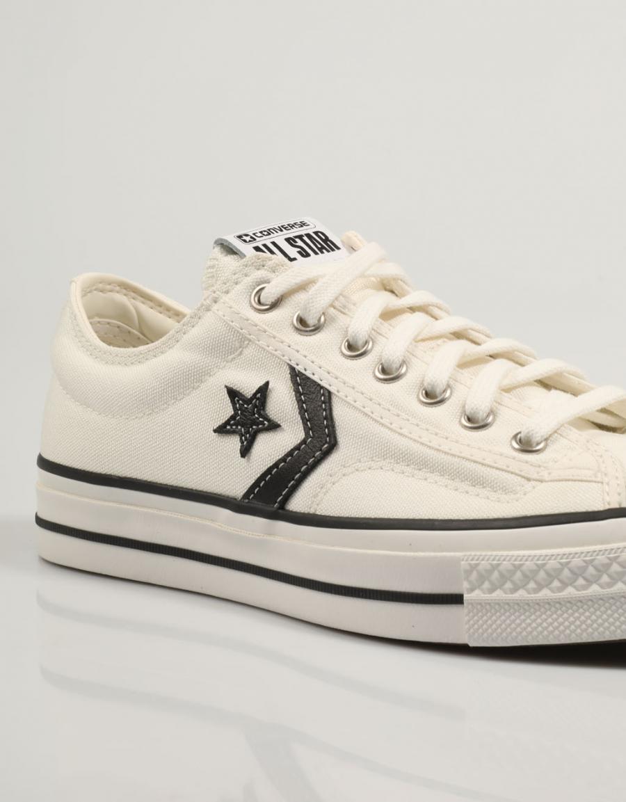 ZAPATILLAS CONVERSE STAR PLAYER 76 PREMIUM CANVAS en color Blanco