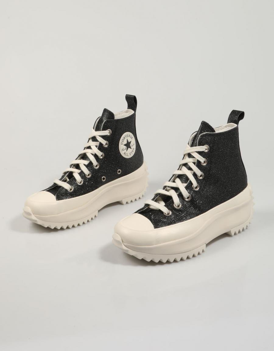 ZAPATILLAS CONVERSE RUN en color Negro