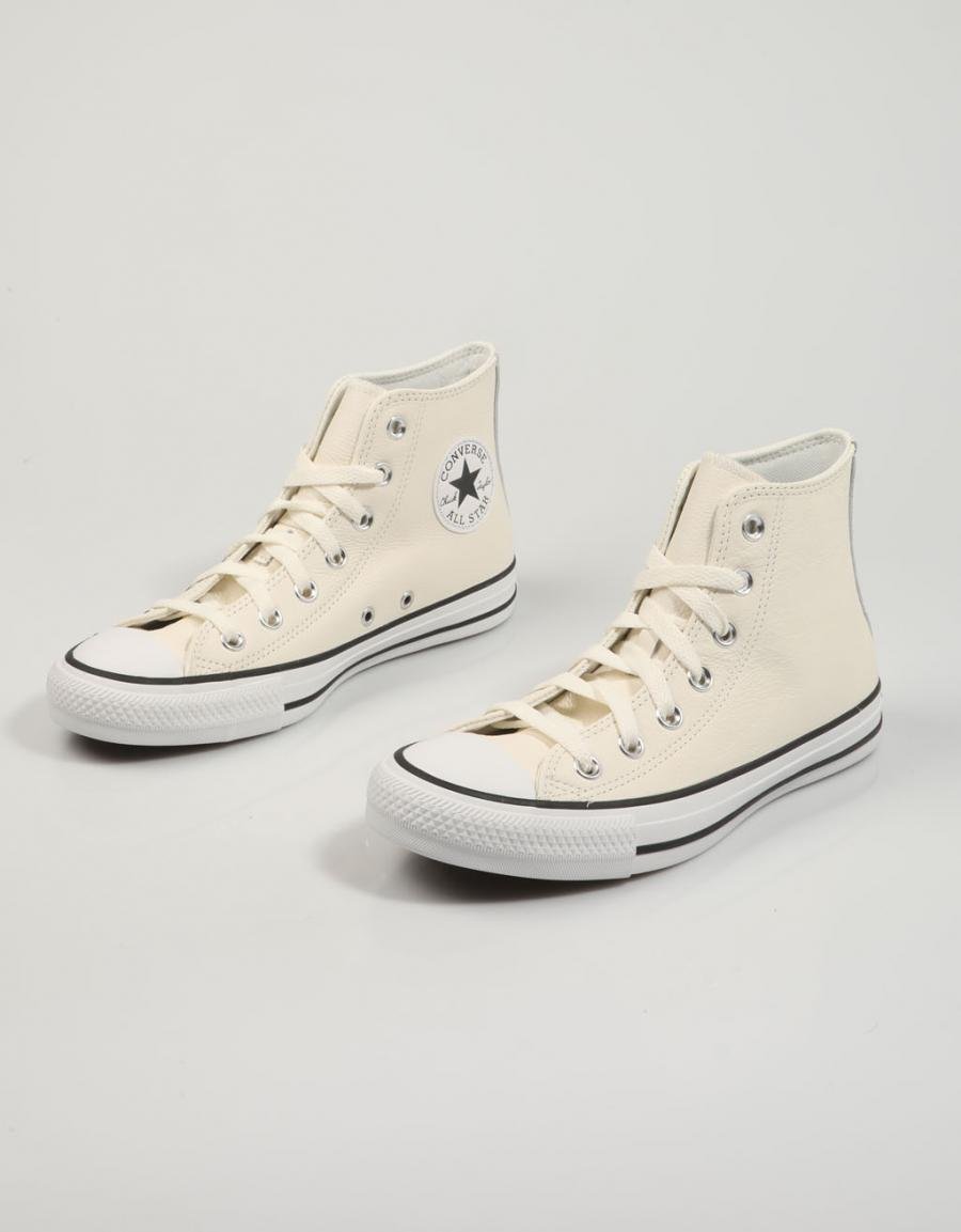 ZAPATILLAS CONVERSE CHUCK en color Beige