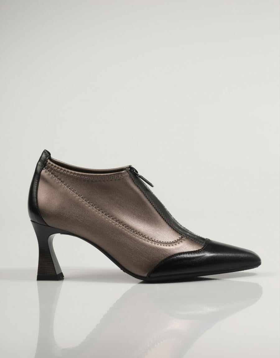 ZAPATOS VESTIR HISPANITAS HI233120 en color Plata