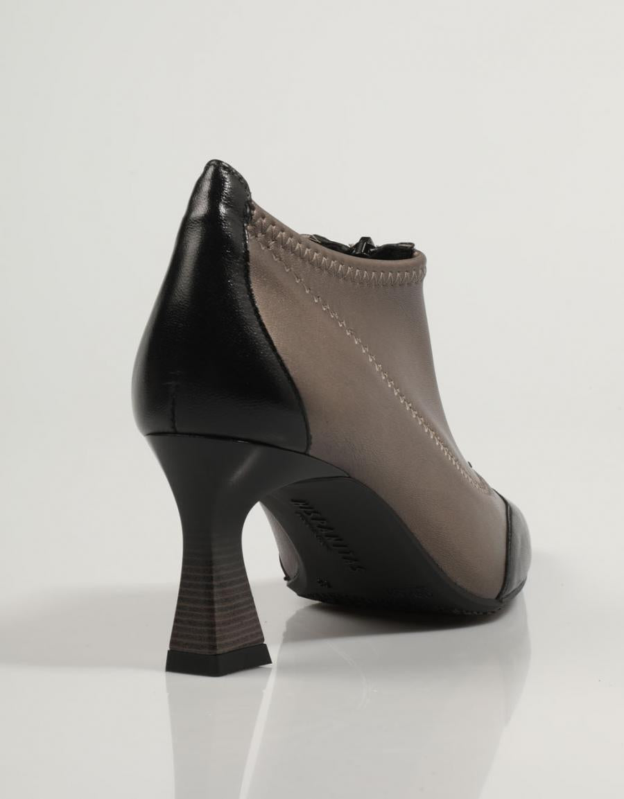 ZAPATOS VESTIR HISPANITAS HI233120 en color Plata