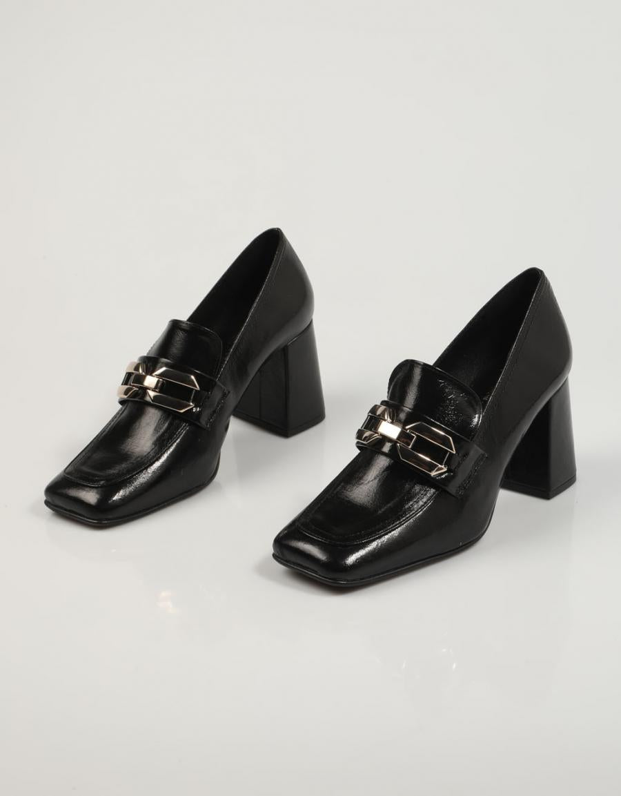ZAPATOS VESTIR REBECCA HOPE 2367 en color Negro
