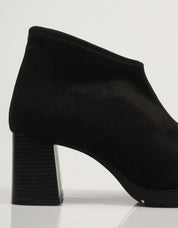 BOTINES REBECCA HOPE 1860M en color Negro