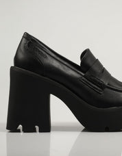 ZAPATOS SPORT REFRESH 171413 en color Negro