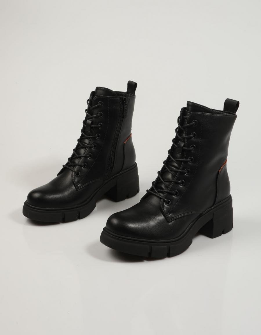 BOTINES REFRESH 170919 en color Negro