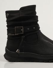 BOTINES REFRESH 170932 en color Negro