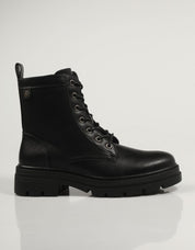 BOTINES REFRESH 171000 en color Negro