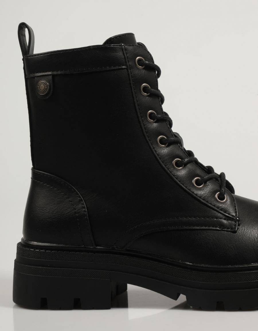 BOTINES REFRESH 171000 en color Negro