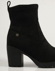 BOTINES REFRESH 171459 en color Negro