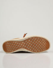 ZAPATOS SPORT DUDE WALLY en color Beige