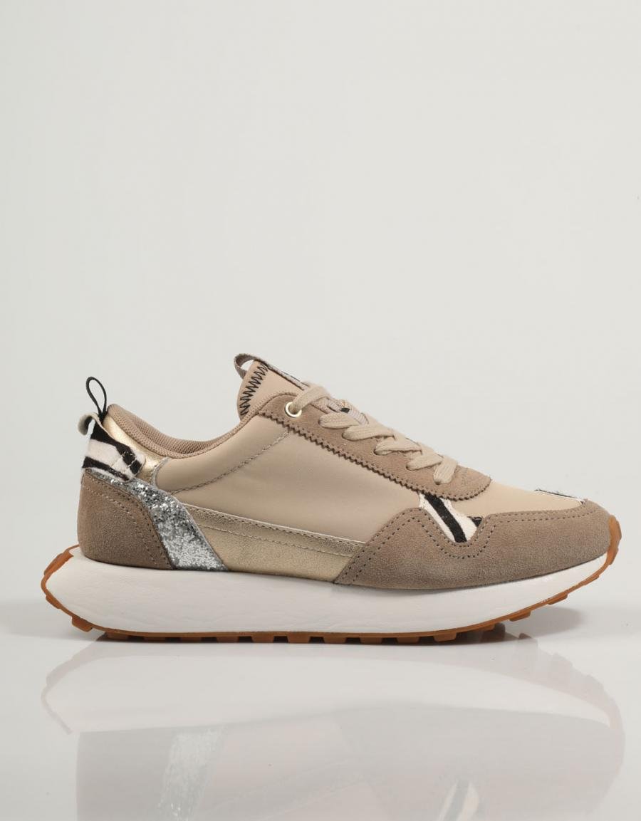 ZAPATILLAS GIOSEPPO NAESTVED en color Beige