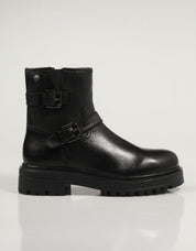 BOTINES TOP 3 23939 en color Negro