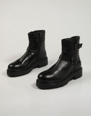 BOTINES TOP 3 23939 en color Negro