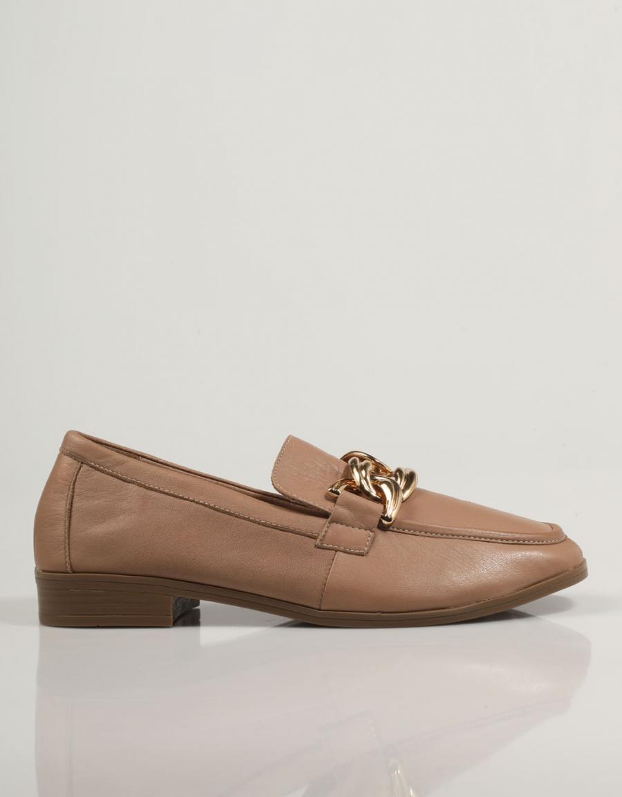 ZAPATOS SPORT TOP 3 23823 en color Beige