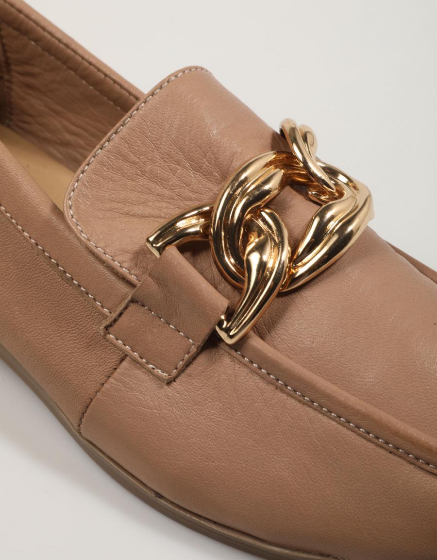 ZAPATOS SPORT TOP 3 23823 en color Beige