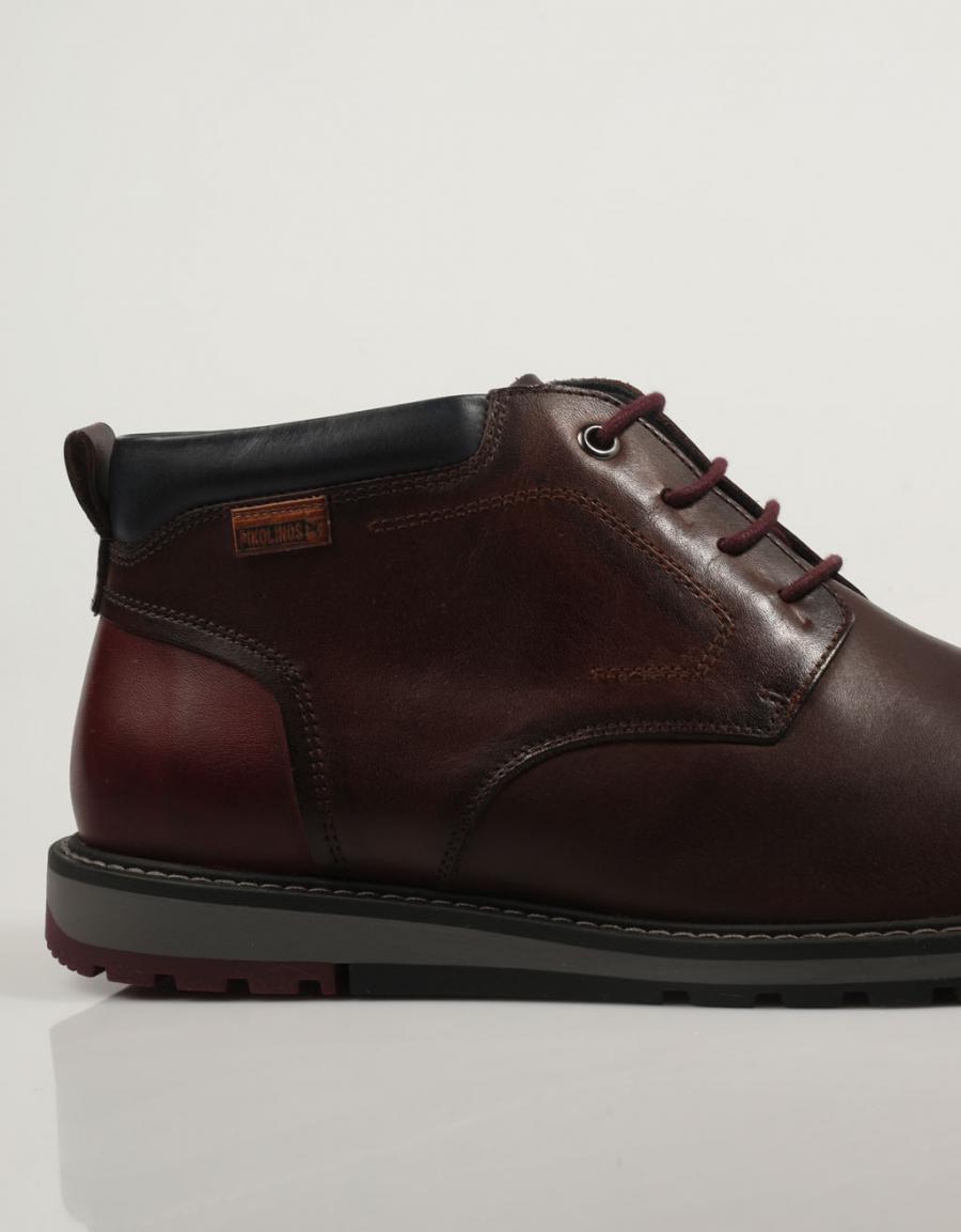 BOTINES PIKOLINOS BERNA M8J 8181C1 en color Marron