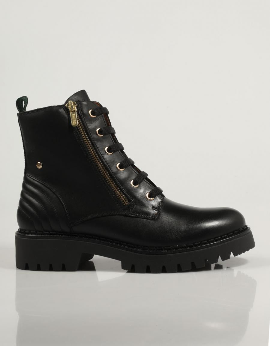 BOTINES PIKOLINOS AVILES W6P 8560 en color Negro