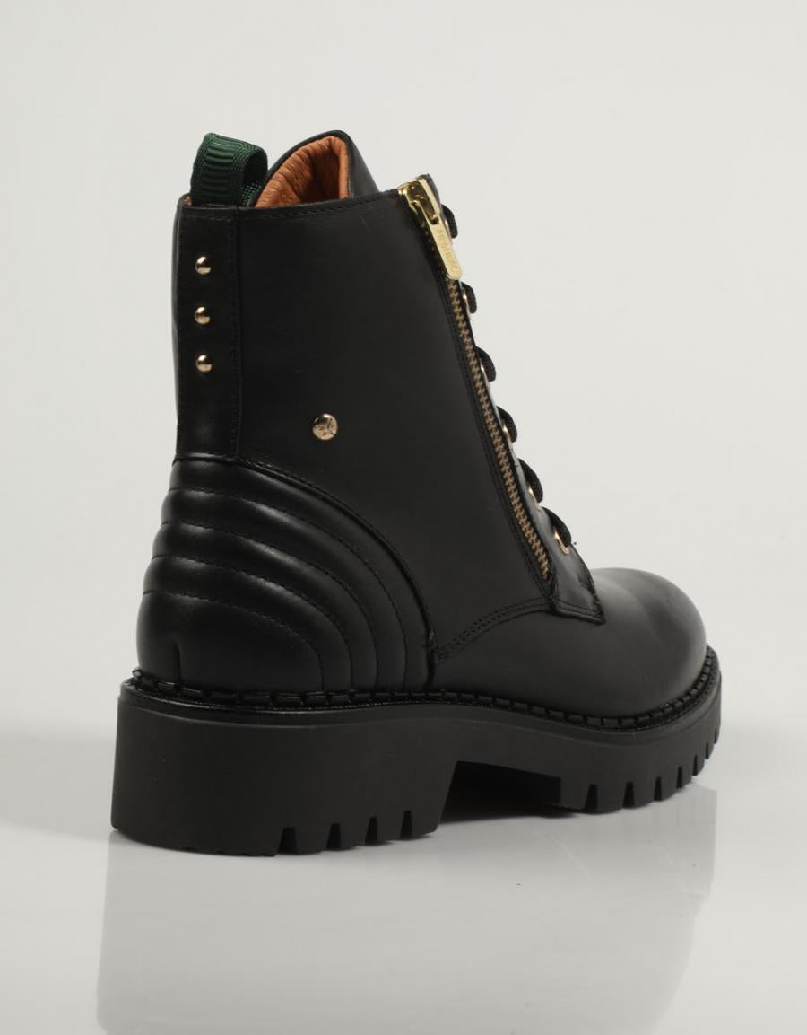 BOTINES PIKOLINOS AVILES W6P 8560 en color Negro