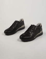 ZAPATILLAS PIKOLINOS CANTABRIA W4R 6718C2 en color Negro