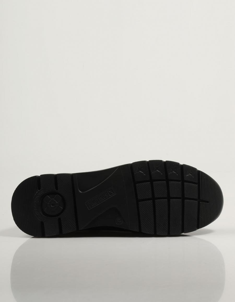 ZAPATILLAS PIKOLINOS CANTABRIA W4R 6718C2 en color Negro
