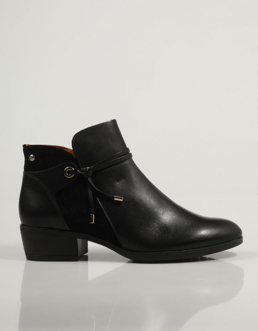 BOTINES PIKOLINOS DAROCA W1U 8505 en color Negro