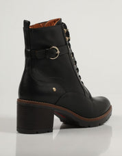 BOTINES PIKOLINOS LLANES W7H 8510 en color Negro