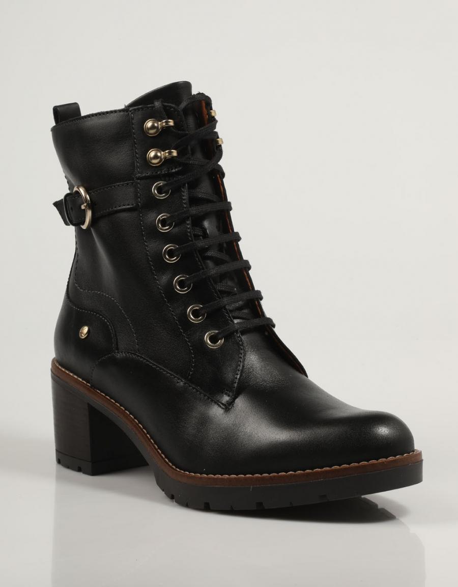 BOTINES PIKOLINOS LLANES W7H 8510 en color Negro