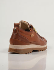 ZAPATOS SPORT PIKOLINOS COURT BOROUGH en color Cuero
