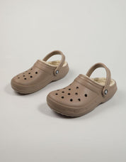 ZUECOS CROCS CLASSIC LINED CLOG 203591 en color Taupe